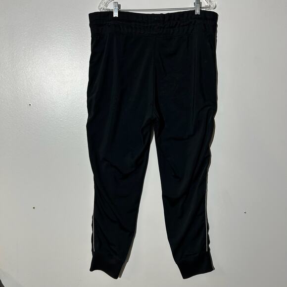 Nike Sportswear Black White Heritage Activewear Jogger Track Pants Mens Size XL - Picture 4 of 7